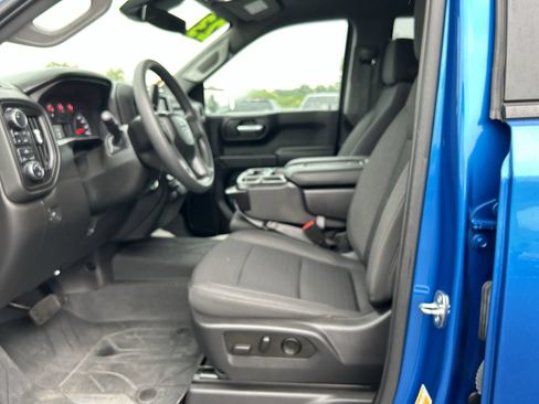 Used 2023 Chevrolet Silverado 1500 Custom w/ Rally Edition AWD/4WD image 23