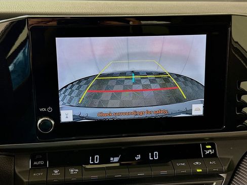 Used 2026 Toyota Camry SE w/ Convenience Package FWD image 14
