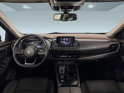 Used 2021 Nissan Rogue SL FWD image 16