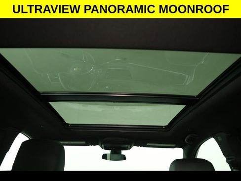 Used 2023 Cadillac XT5 Premium Luxury w/ LPO, Floor Liner Package AWD/4WD image 2