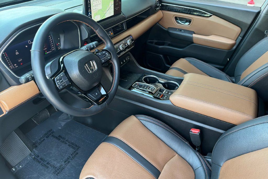 Used 2026 Honda Passport TrailSport Elite image 3