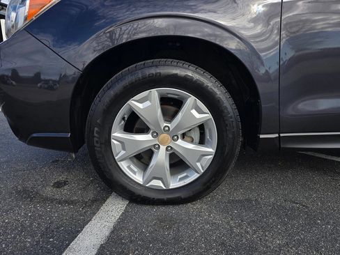 Used 2016 Subaru Forester 2.5i Premium image 10