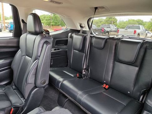 Certified 2024 Subaru Ascent Limited AWD/4WD image 11