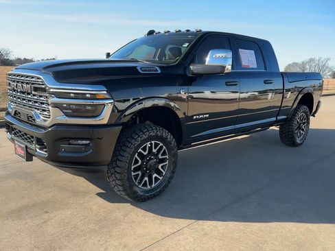 Used 2025 RAM 2500 Limited image 3