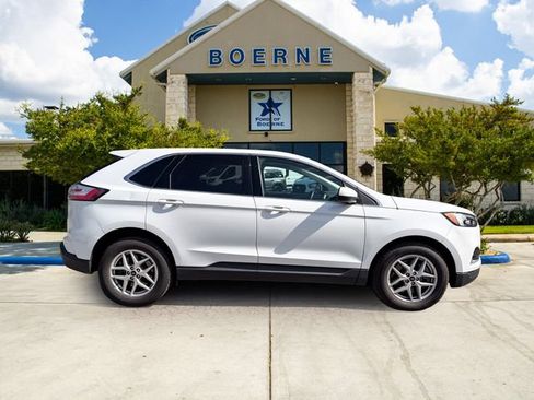 Used 2024 Ford Edge SEL AWD/4WD image 6