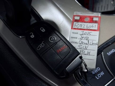 Used 2015 Jeep Grand Cherokee Limited AWD/4WD image 36