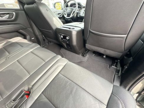 Used 2024 Chevrolet Tahoe LT image 15