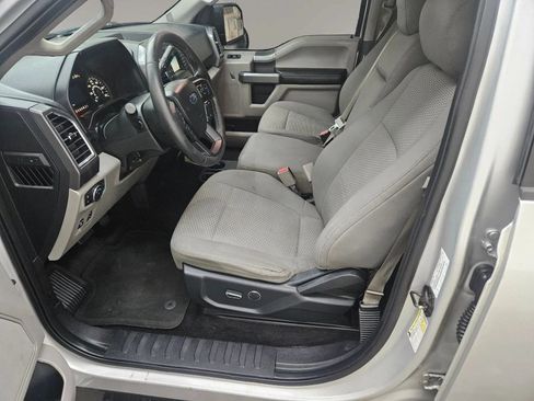 Used 2017 Ford F150 XLT w/ Equipment Group 301A Mid RWD image 15