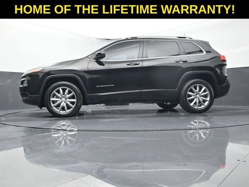 Used 2018 Jeep Cherokee Limited AWD/4WD image 58