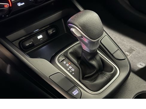 Used 2023 Kia Soul LX w/ Option Group 015 image 11