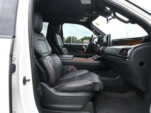 Used 2022 Lincoln Navigator L Black Label AWD/4WD image 25
