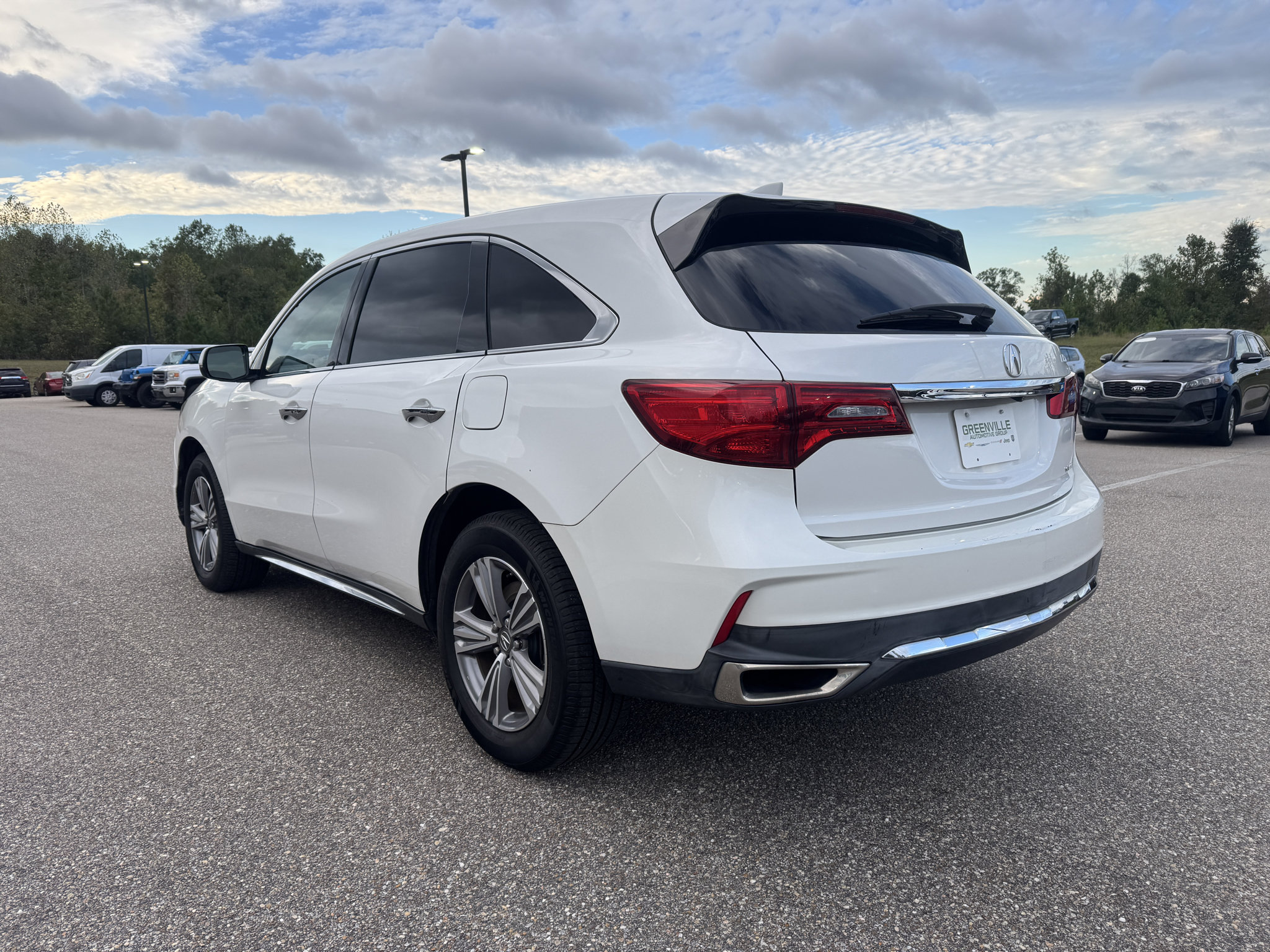 Used 2020 Acura MDX SH-AWD image 4