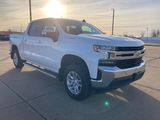 Used 2021 Chevrolet Silverado 1500 LT image 2