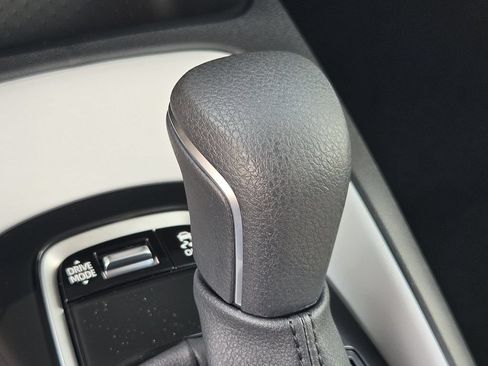 Used 2026 Toyota Corolla SE FWD image 17