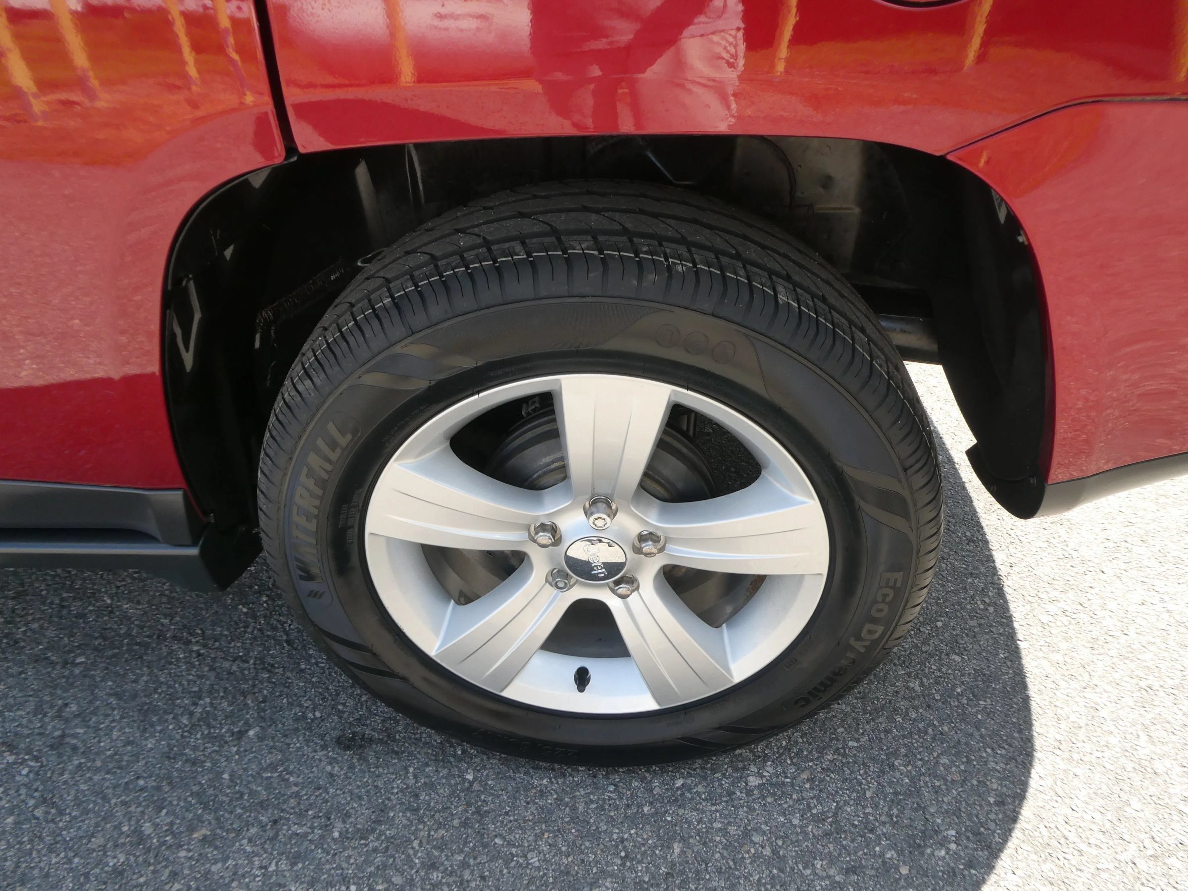 Used 2015 Jeep Compass Sport w/ Power Value Group FWD image 30