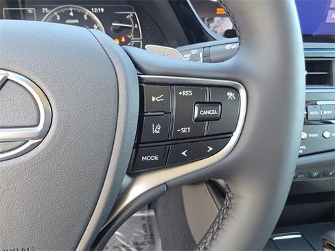 New 2025 Lexus ES 350 w/ Premium Package image 28