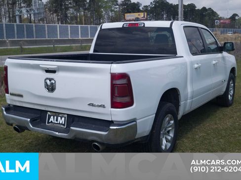 Used 2024 RAM 1500 Laramie AWD/4WD image 6
