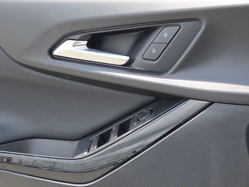 New 2026 Chevrolet Equinox LT FWD image 26