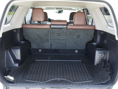 Used 2020 Toyota 4Runner SR5 Sport Utility image 24