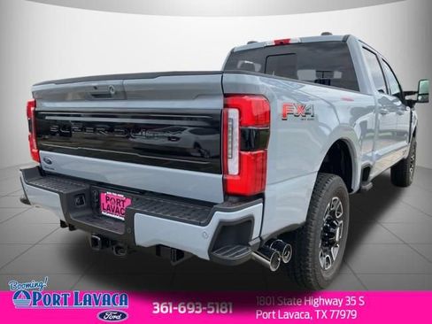 New 2025 Ford F250 Platinum AWD/4WD image 7