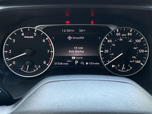 Used 2025 Nissan Rogue SV image 22