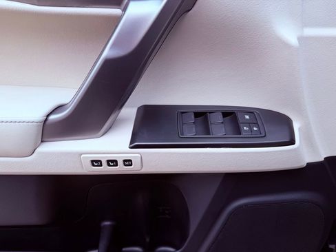 Certified 2023 Lexus GX 460 Premium w/ Accessory Package image 20