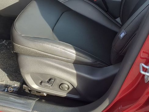 New 2026 Jeep Compass Limited image 13