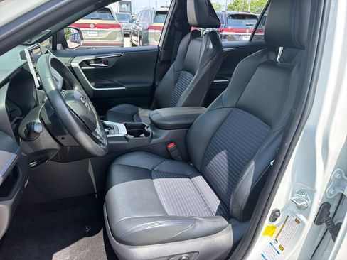Used 2021 Toyota RAV4 XSE w/ XSE Grade Weather Package AWD/4WD image 7