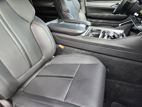 New 2026 Jeep Grand Wagoneer Limited image 8