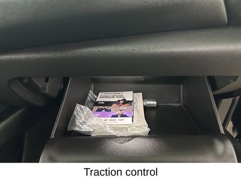 Used 2021 Chevrolet Blazer LT image 23