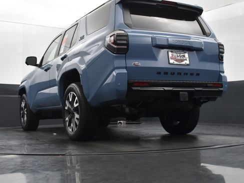 Used 2025 Toyota 4Runner TRD Sport Premium AWD/4WD image 38