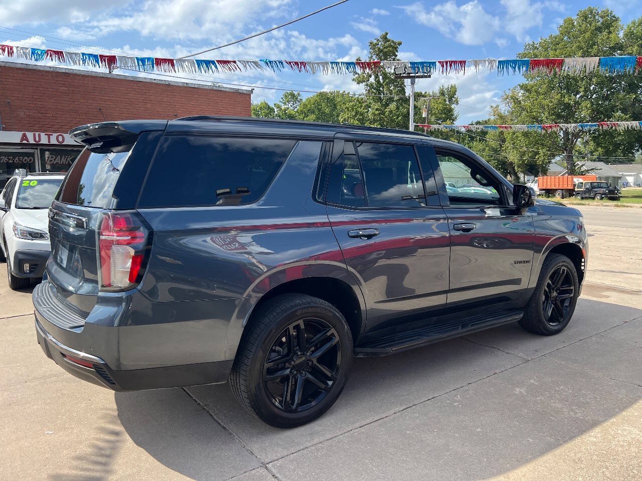 Used 2021 Chevrolet Tahoe RST w/ Luxury Package AWD/4WD image 6