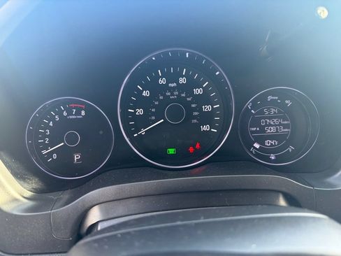 Used 2019 Honda HR-V LX image 9