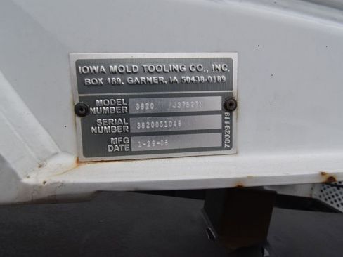 Used 2016 Ford F550 4x4 Regular Cab Super Duty image 51