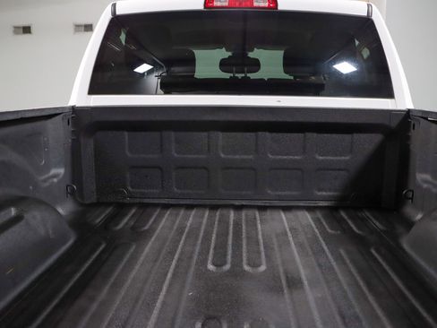Used 2019 RAM 2500 Big Horn AWD/4WD image 30
