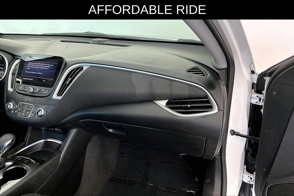 Used 2025 Chevrolet Malibu LT FWD image 20