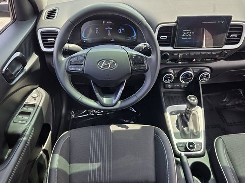 Certified 2024 Hyundai Venue Limited FWD image 13