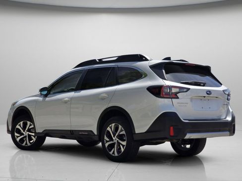 Used 2022 Subaru Outback Limited AWD/4WD image 20