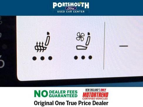 Used 2025 Volkswagen Atlas SE image 11