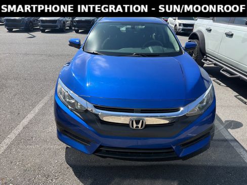Used 2017 Honda Civic EX image 2