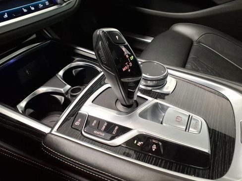 Used 2019 BMW 750i xDrive 750I XDRIVE w/ M Sport Package image 16