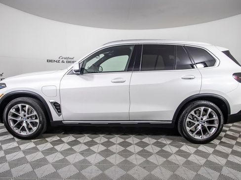Used 2026 BMW X5 xDrive50e w/ Climate Comfort Package AWD/4WD image 8