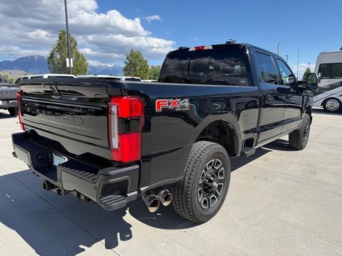 Used 2026 Ford F350 Platinum AWD/4WD image 3