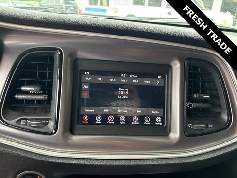 Used 2019 Dodge Challenger R/T w/ Driver Convenience Group RWD image 7