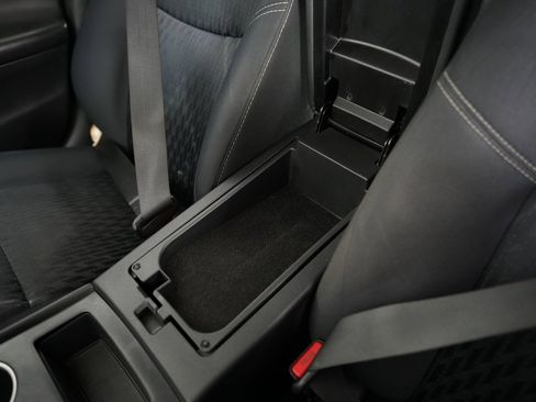 Used 2017 Nissan Altima 2.5 SV image 29