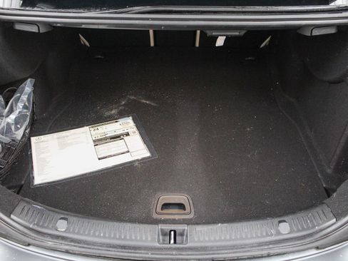 Used 2023 Mercedes-Benz E 350 4MATIC Sedan image 30