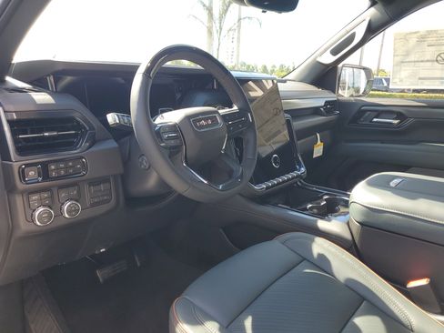 New 2026 GMC Yukon XL AT4 w/ AT4 Premium Plus Package image 9