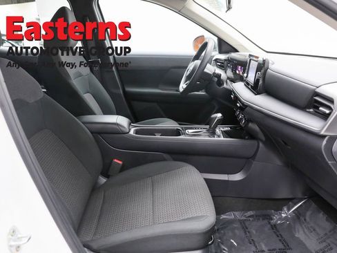 Used 2025 Nissan Kicks S image 24