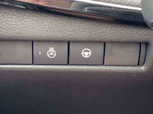 New 2026 Nissan Kicks SR AWD/4WD image 14