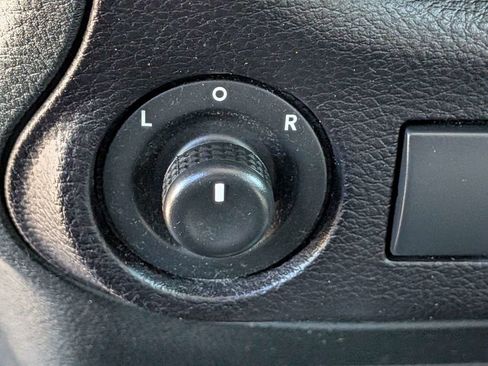 Used 2018 Jeep Wrangler Sport image 20